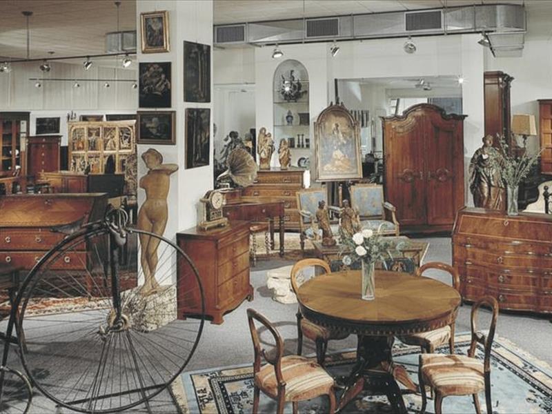 Mobili d'Antiquariato
