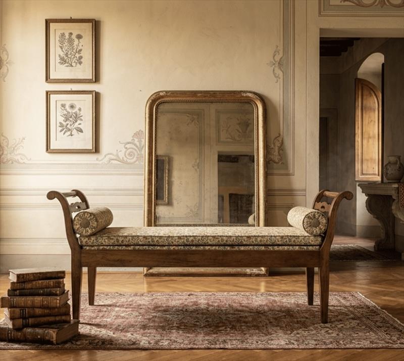 Tuscan-style 18th-century bench