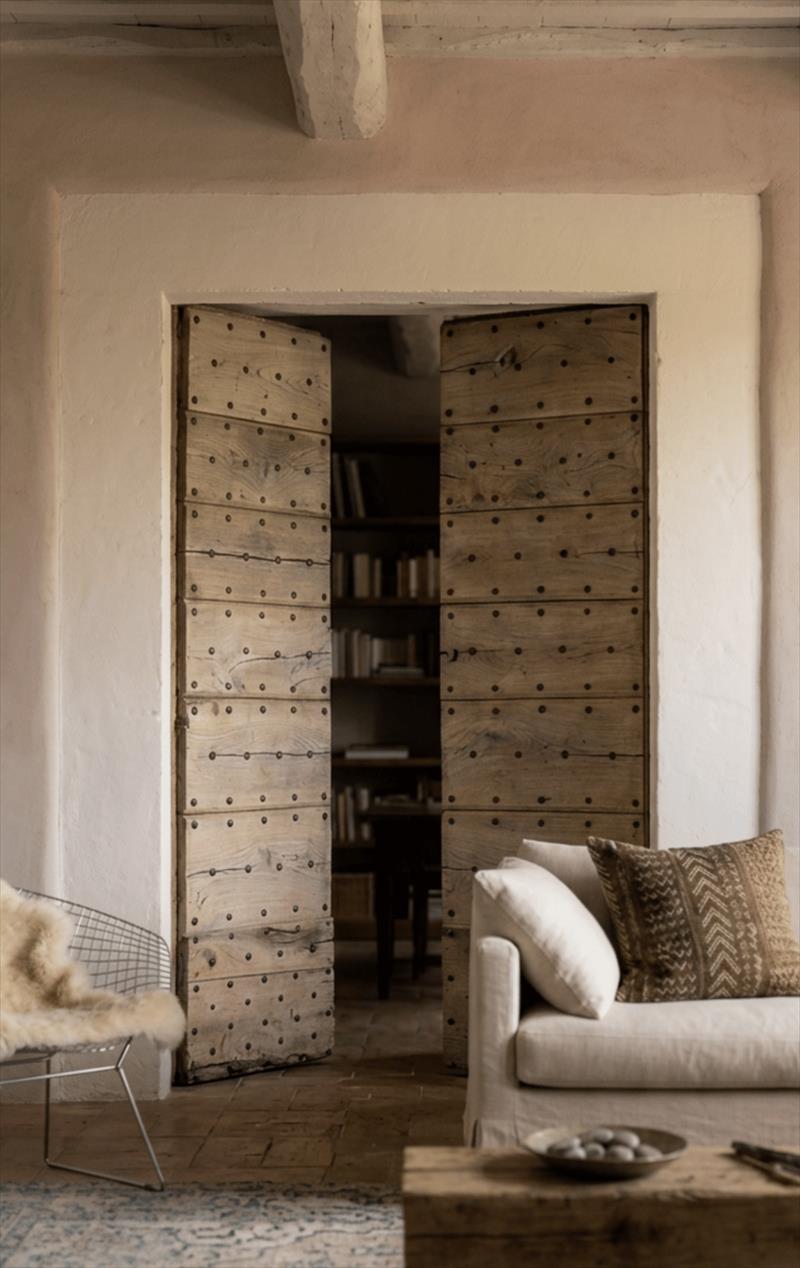 18th-Century Nailed Doors – The Rugged Character of the Umbrian-Tuscan Countryside