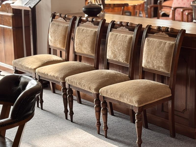 Four Louis Philippe Chairs – Dining with Elegance and Good Manners